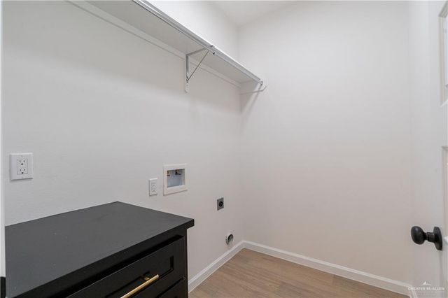 1706 Foxtail Street, Donna, TX 78537