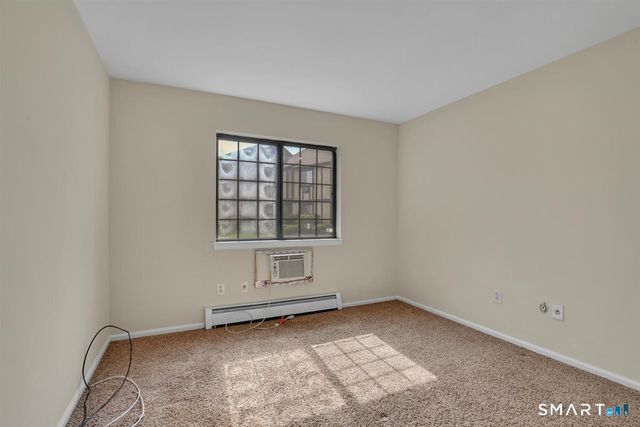 215 Foxwood Lane, Milford, CT 06461