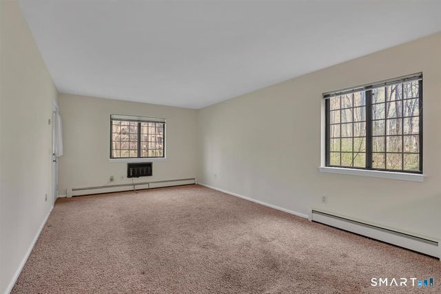 215 Foxwood Lane, Milford, CT 06461