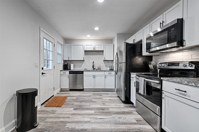 1201 Ridgewood Road, Denison, TX 75020
