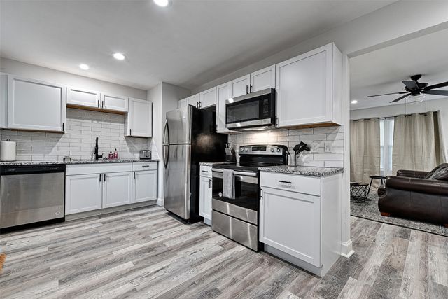 1201 Ridgewood Road, Denison, TX 75020
