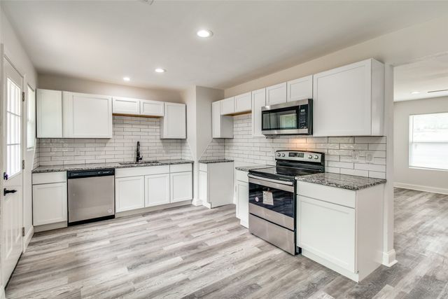 1201 Ridgewood Road, Denison, TX 75020