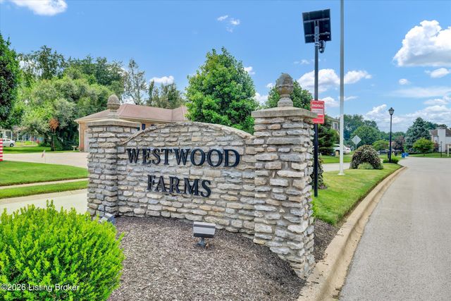 3402 Westwood Farms Dr, Louisville, KY 40220