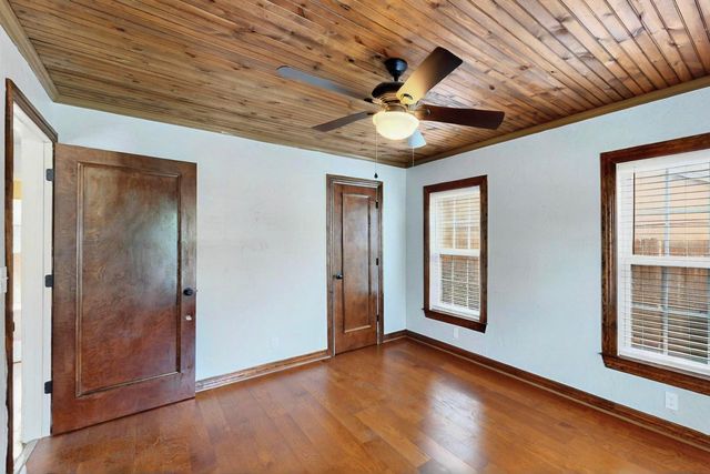 3617 Willing Avenue, Fort Worth, TX 76110