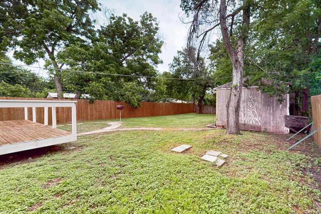 3617 Willing Avenue, Fort Worth, TX 76110