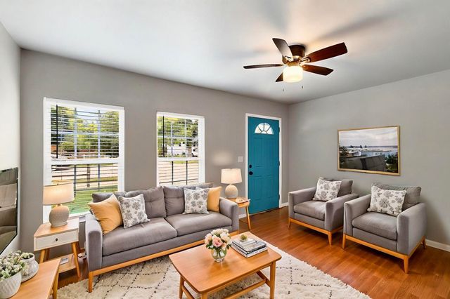 3617 Willing Avenue, Fort Worth, TX 76110
