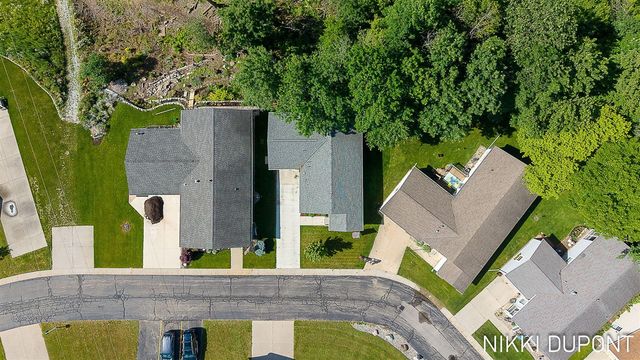 5254 W Scenic Turn Lane, Holland, MI 49423