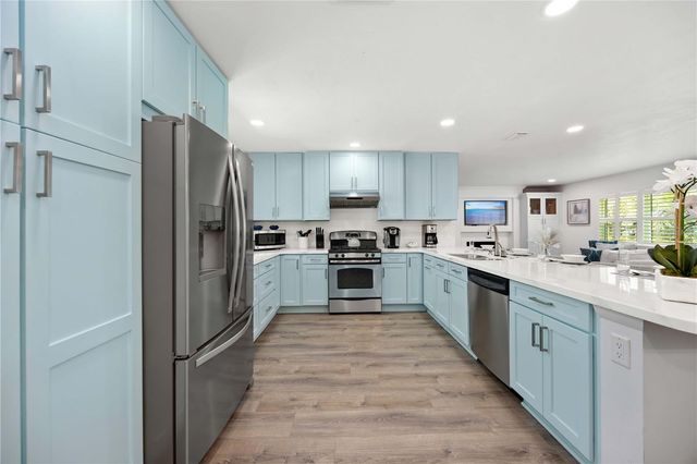 1865 ORCHID STREET, Sarasota, FL 34239