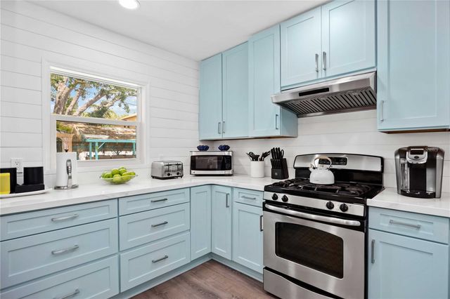 1865 ORCHID STREET, Sarasota, FL 34239