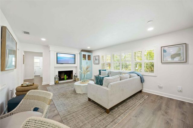 1865 ORCHID STREET, Sarasota, FL 34239