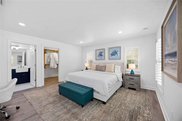 1865 ORCHID STREET, Sarasota, FL 34239