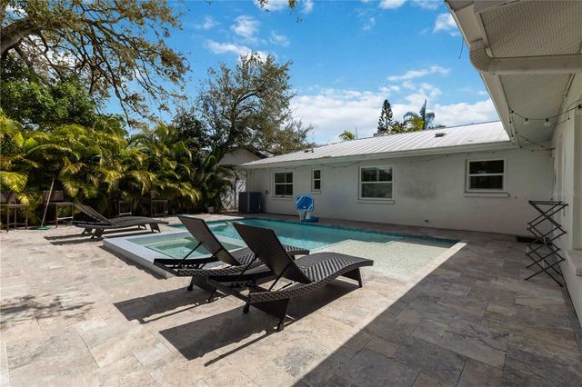 1865 ORCHID STREET, Sarasota, FL 34239