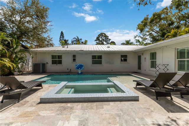 1865 ORCHID STREET, Sarasota, FL 34239