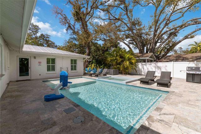 1865 ORCHID STREET, Sarasota, FL 34239