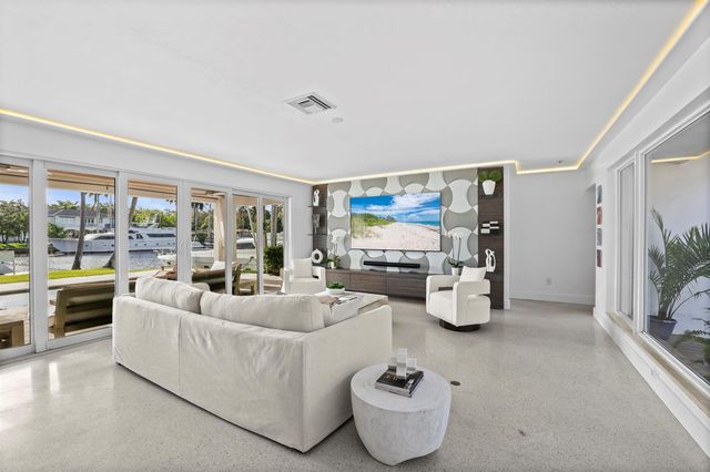 1321 Tangelo Isle, Fort Lauderdale, FL 33315