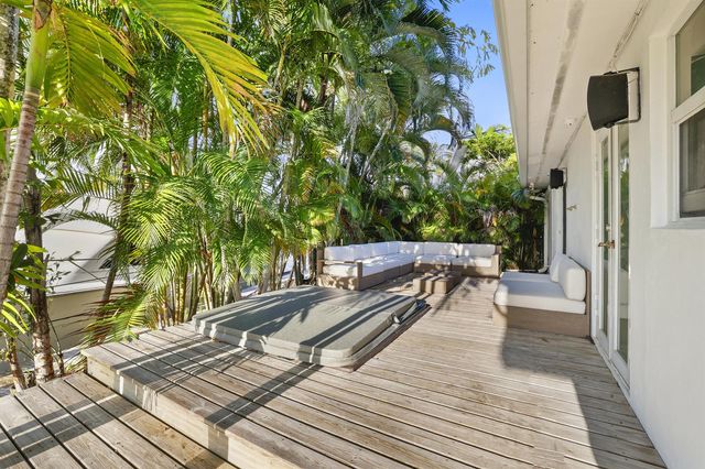 1321 Tangelo Isle, Fort Lauderdale, FL 33315