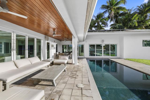 1321 Tangelo Isle, Fort Lauderdale, FL 33315