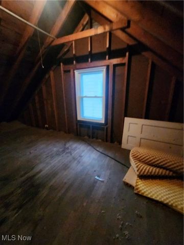 17600 Glenshire Avenue, Cleveland, OH 44135