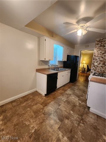 17600 Glenshire Avenue, Cleveland, OH 44135