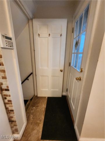 17600 Glenshire Avenue, Cleveland, OH 44135