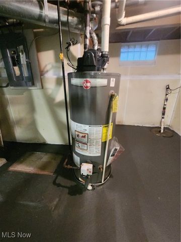 17600 Glenshire Avenue, Cleveland, OH 44135