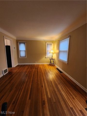 17600 Glenshire Avenue, Cleveland, OH 44135