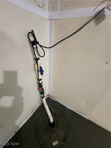 17600 Glenshire Avenue, Cleveland, OH 44135