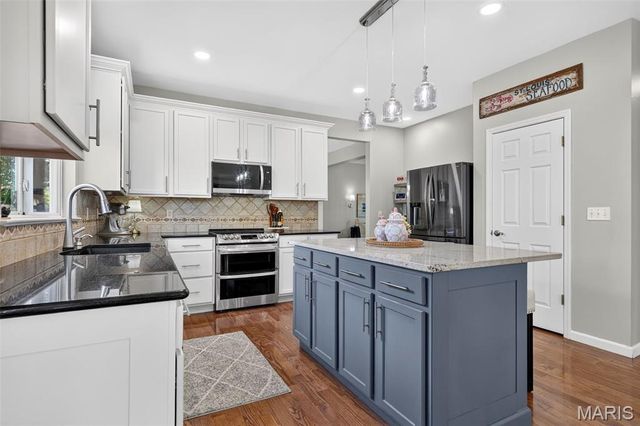 522 Ironwood Drive, O'fallon, MO 63368