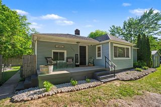 5290 E Broadway Road, Mount Pleasant, MI 48858