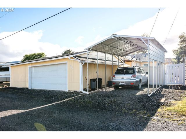 404 JACKSON St, Ryderwood, WA 98581