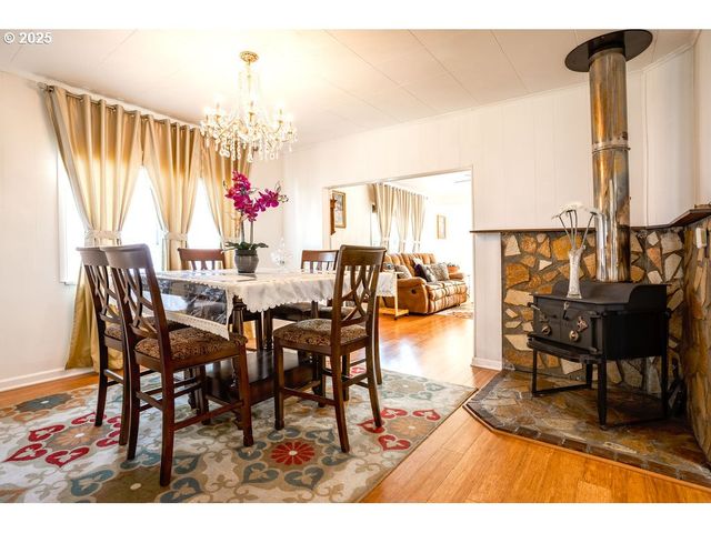 404 JACKSON St, Ryderwood, WA 98581