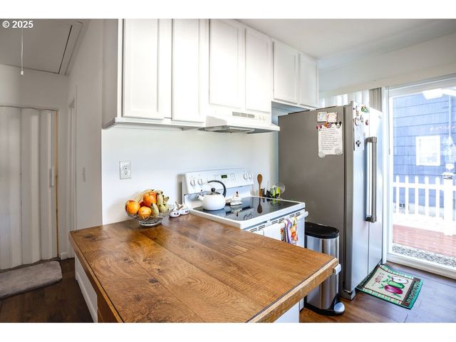 404 JACKSON St, Ryderwood, WA 98581
