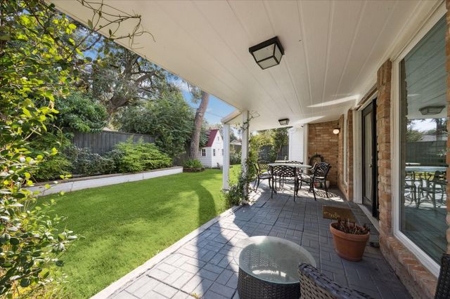 7807 Del Rey Lane, Houston, TX 77071