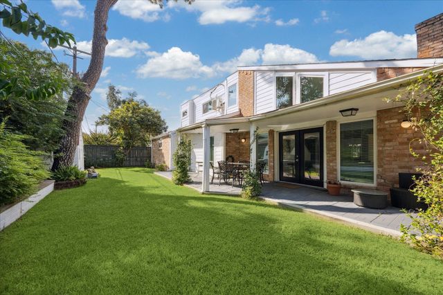 7807 Del Rey Lane, Houston, TX 77071