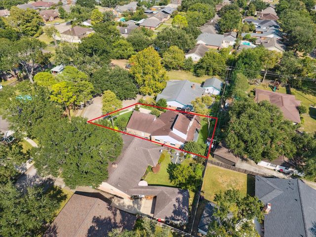 7807 Del Rey Lane, Houston, TX 77071