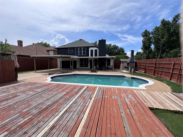 1707 Rosbury Court, Mesquite, TX 75181