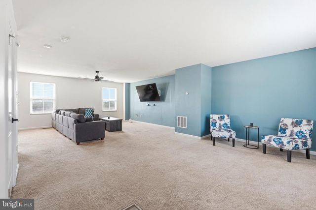 400 SALIDA TRL, Martinsburg, WV 25403