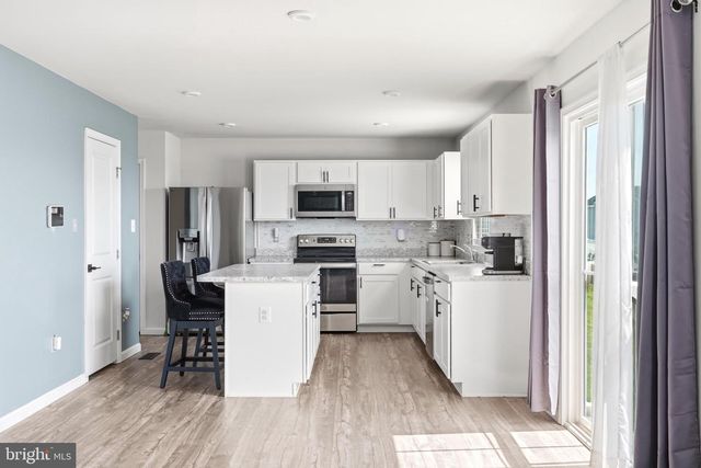 400 SALIDA TRL, Martinsburg, WV 25403