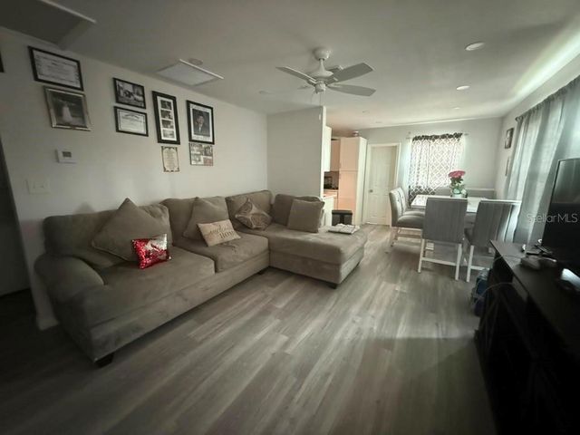 1402 4TH AVENUE NE, Ruskin, FL 33570