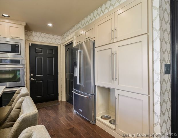 6605 Pheasant Run Road, Charlestown, IN 47111