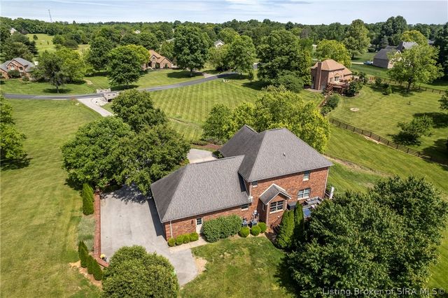 6605 Pheasant Run Road, Charlestown, IN 47111
