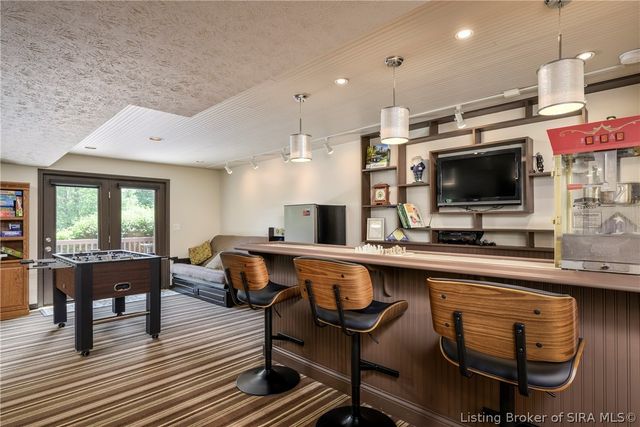 6605 Pheasant Run Road, Charlestown, IN 47111