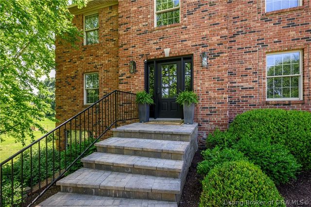 6605 Pheasant Run Road, Charlestown, IN 47111