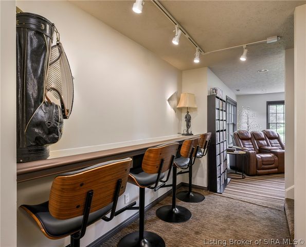 6605 Pheasant Run Road, Charlestown, IN 47111