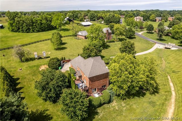 6605 Pheasant Run Road, Charlestown, IN 47111