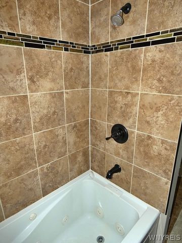 1410 Fort Avenue, Niagara Falls, NY 14303