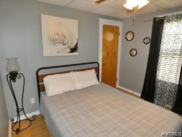 1410 Fort Avenue, Niagara Falls, NY 14303