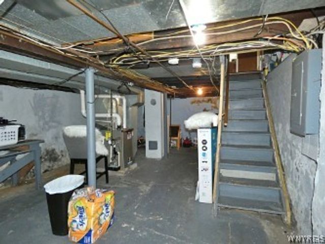 1410 Fort Avenue, Niagara Falls, NY 14303