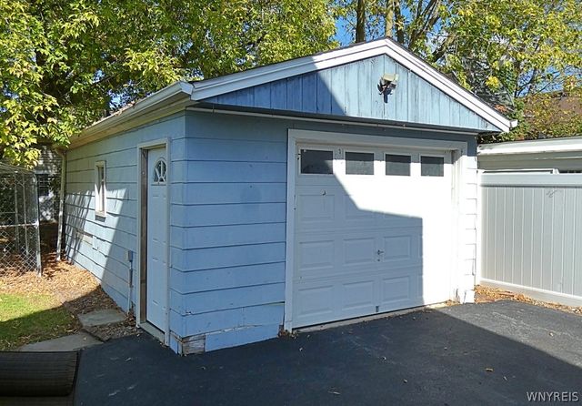 1410 Fort Avenue, Niagara Falls, NY 14303