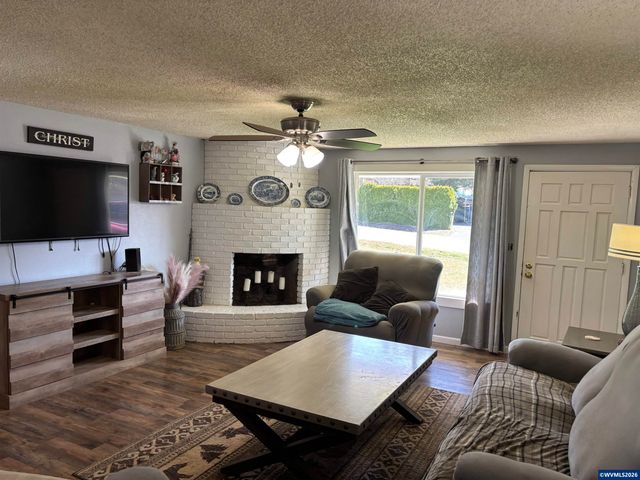 5405 Val View Dr SE, Turner, OR 97392